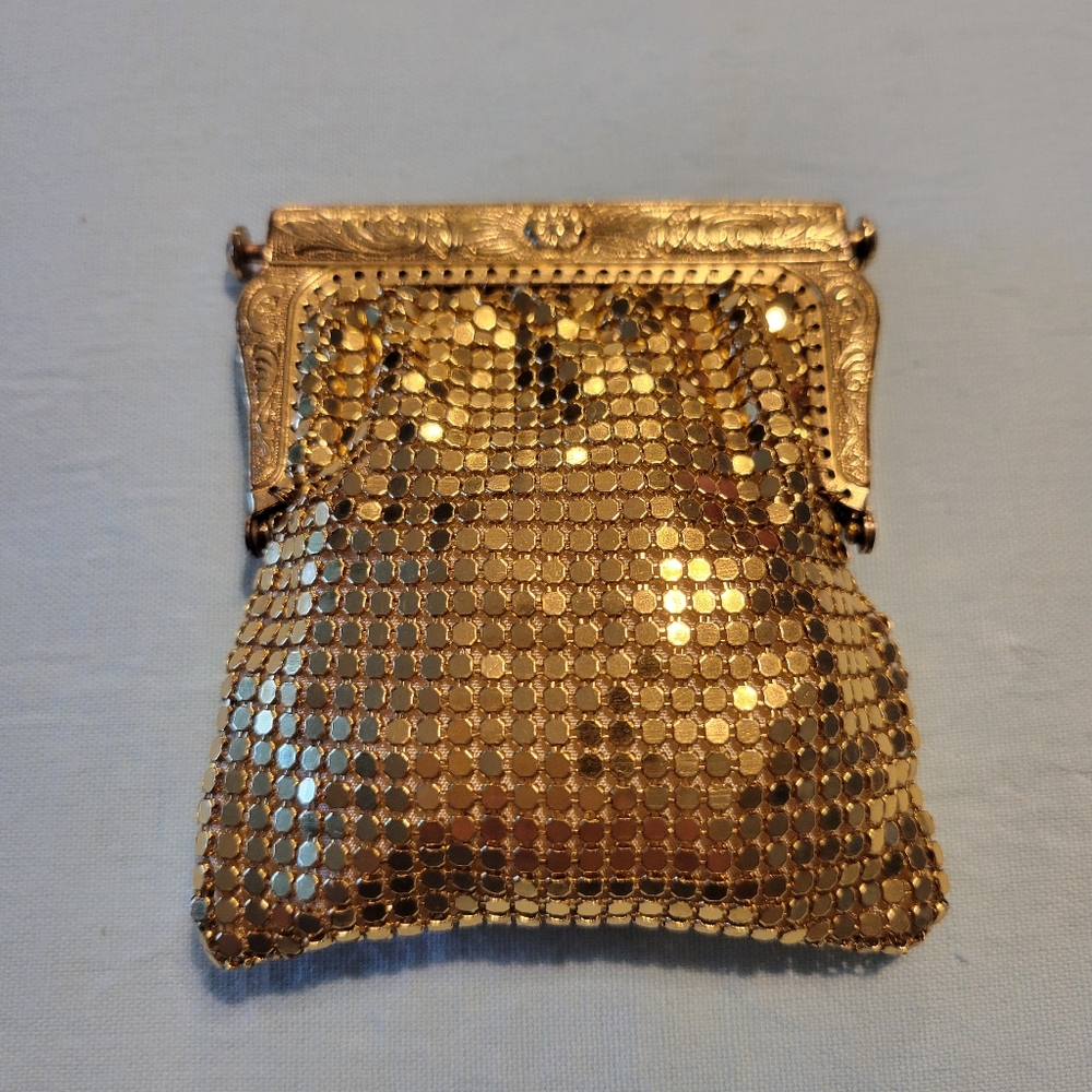 Elegant Gold Mesh Coin Bag, Made In West Germany,in The Original Box.